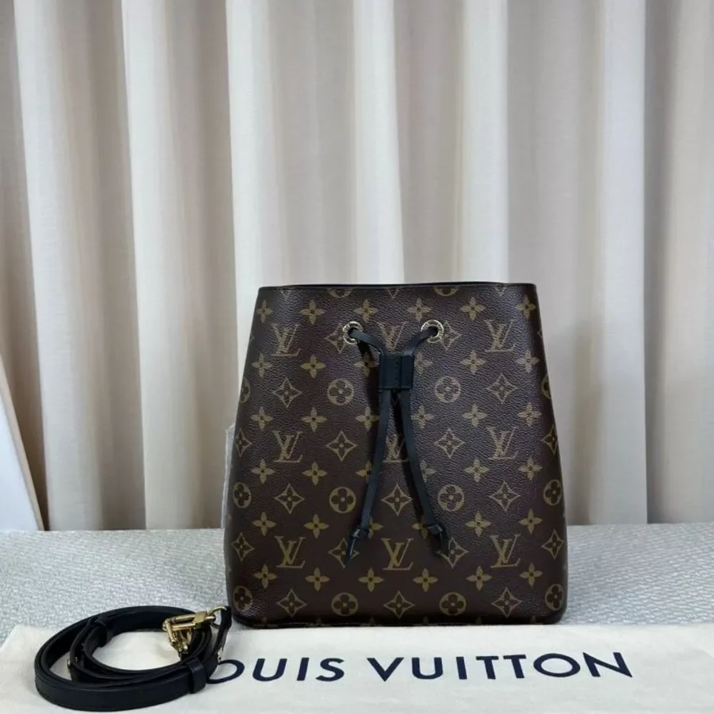 Louis Vuitton Women Pre-Loved Bag Very Good Condition